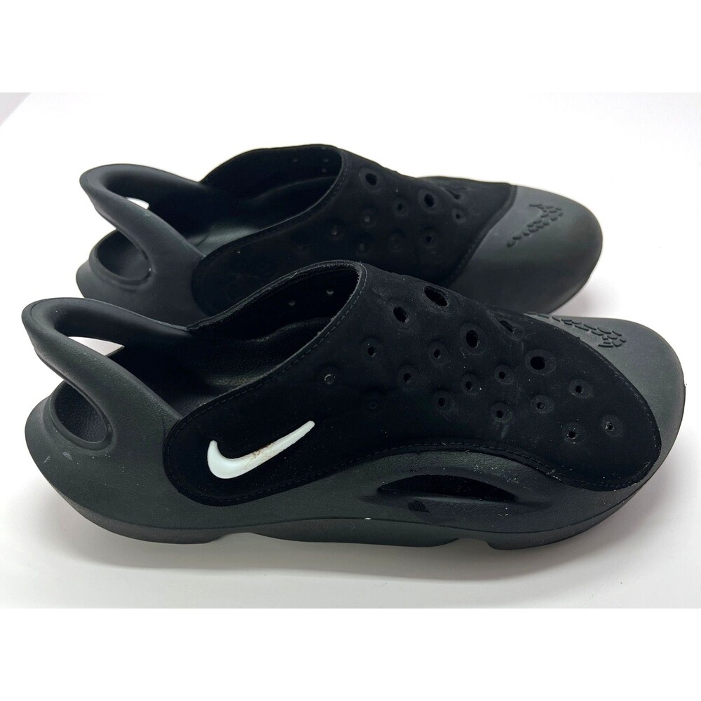 Nike Aqua Swoosh Big Kids Size 4Y Black Water Sandals